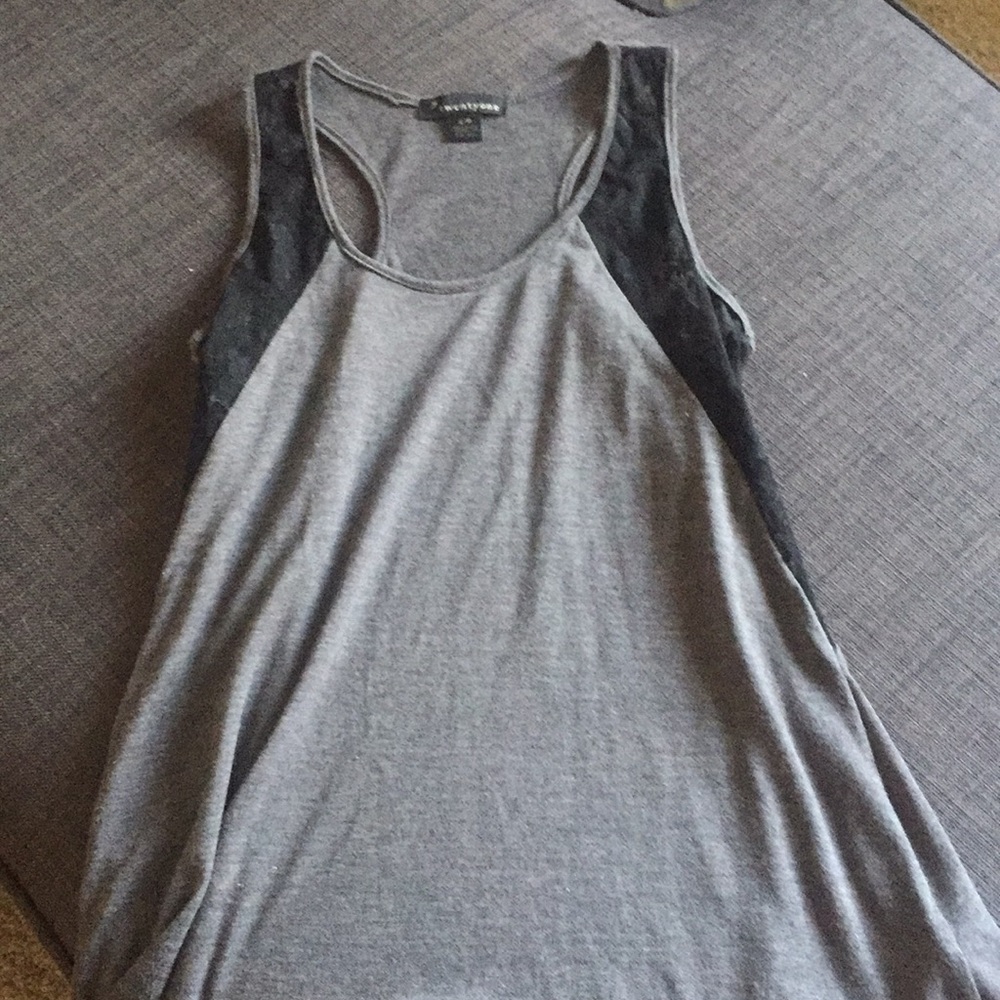 Forever 21 tank